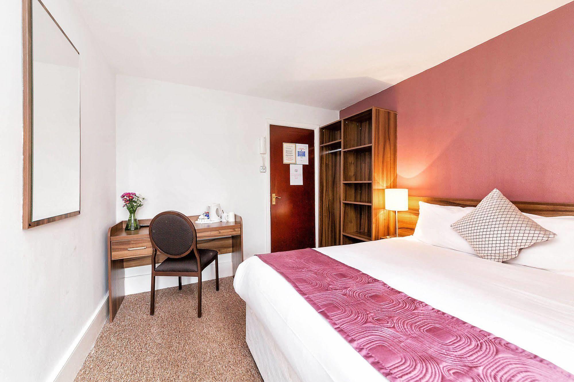 National Hotel Londen Buitenkant foto